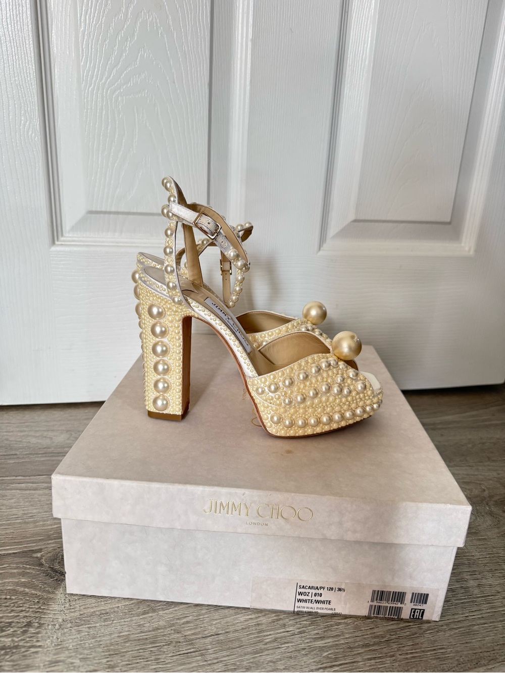 Jimmy Choo Sacaria Pearl Bridal Heels White Size 36.5 / US 6.5 - Picture 2 of 5